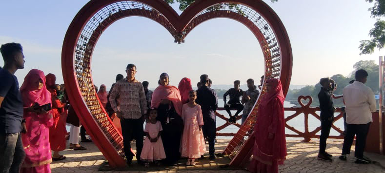রাঙামাটির পর্যটনখাতে চারদিনে শতকোটি টাকা আয় !