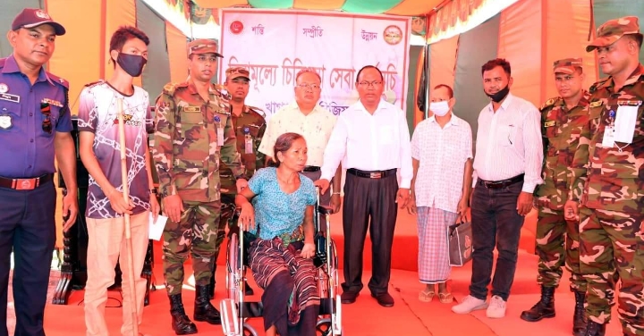শান্তি রক্ষা ও পাহাড়ের মানুষের সেবায় কাজ করছে সেনাবাহিনী