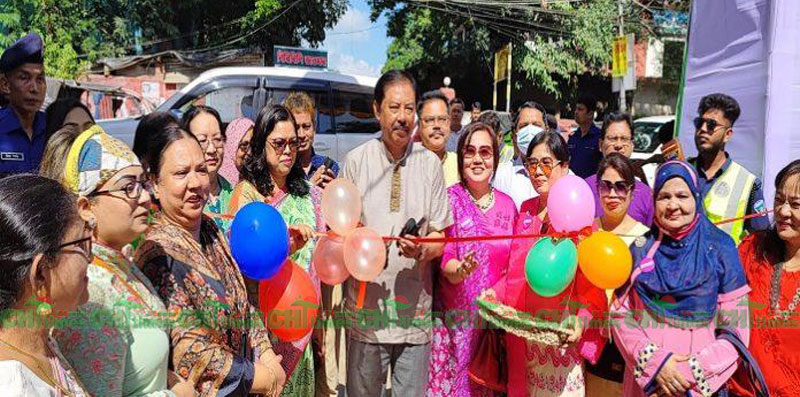 পাহাড়ের ৫ নারী ফুটবলারকে সংবর্ধনা ও পুরস্কারের ঘোষণা পার্বত্যমন্ত্রীর