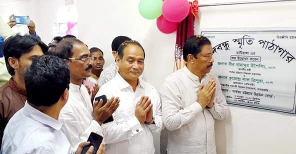 পাহাড় এখন আর পিছিয়ে পড়া জনপদ নয়: পার্বত্যমন্ত্রী
