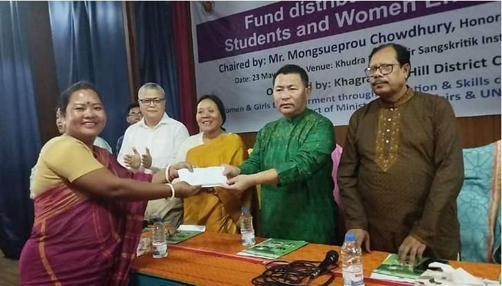 সরকার পাহাড়ের নারীদের এগিয়ে নিতে বিশেষ মনোযোগ দিয়েছে-মংসুইপ্রু চৌধুরী অপু 