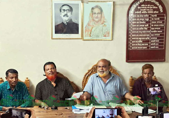 মেয়র-চেয়ারম্যান গ্রুপে বিভক্ত রাঙামাটির শ্রমিক নেতারা; রক্তক্ষয়ি সংঘর্ষের আশঙ্কা!
