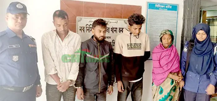 ৮ পর্যটক অপহরণ করে মুক্তিপণ আদায়ের ঘটনায় ৪ জন গ্রেফতার