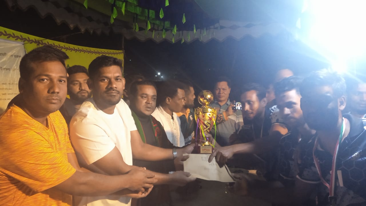 রাজস্থলীতে মিনিবার ফুটবল টুর্নামেন্টের ফাইনাল