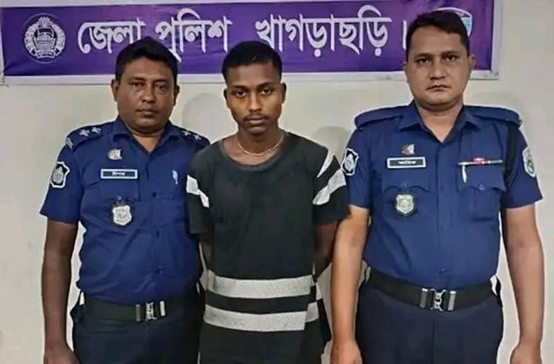 বাবাকে খুন করে আত্মহত্যার নাটক ছেলের