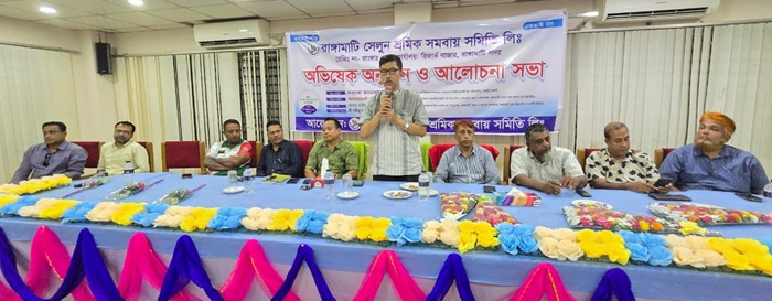 আমরা বৈষম্যহীন বাংলাদেশ গড়তে চাই; সেলুন সমিতির অভিষেকে দীপেন দেওয়ান
