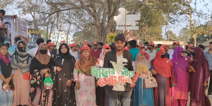 ২৯৯ আসনে দীপেন দেওয়ানের সমর্থনে প্রচার মিছিল ও জনসংযোগ