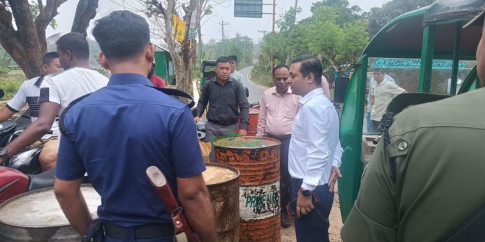 নানিয়ারচরে অতিরিক্ত দামে জ্বালানি বিক্রি: ব্যবসায়ীকে জরিমানা