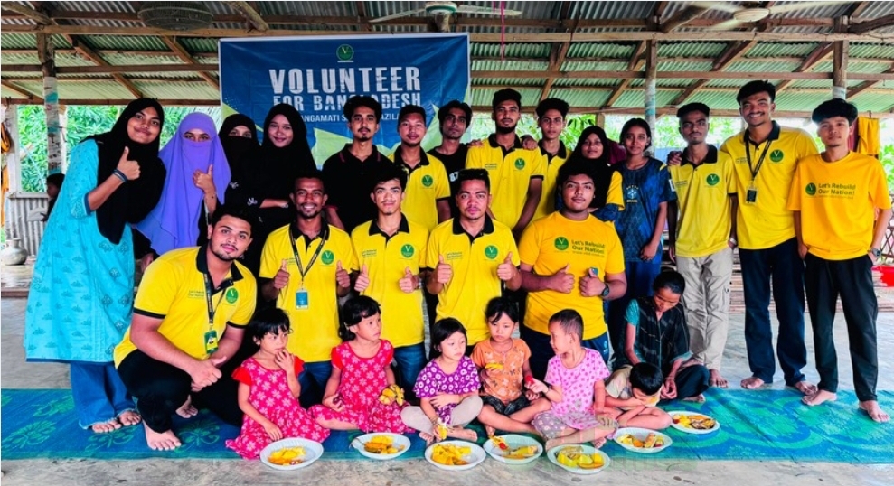 ‘পাহাড় জুড়ে ফলের হাসি’, ভলান্টিয়ার ফর বাংলাদেশ-এর ব্যতিক্রমী উদ্যোগ