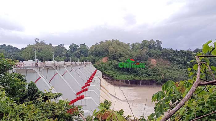 জলবিদ্যুৎ কেন্দ্র রক্ষায় পানির চাপ কমাতে কাপ্তাই বাঁধের ১৬ গেইট ৬ ইঞ্চি খুলে দিয়েছে কর্তৃপক্ষ